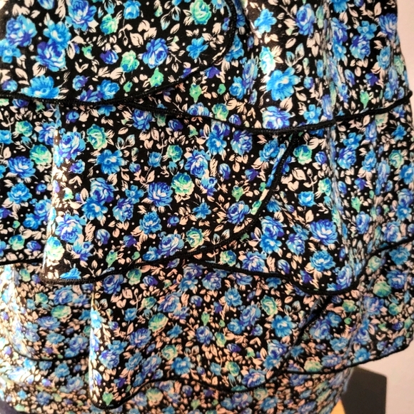 Emerald Sundae Blue Floral Ruffle Tank Top - Picture 3 of 6
